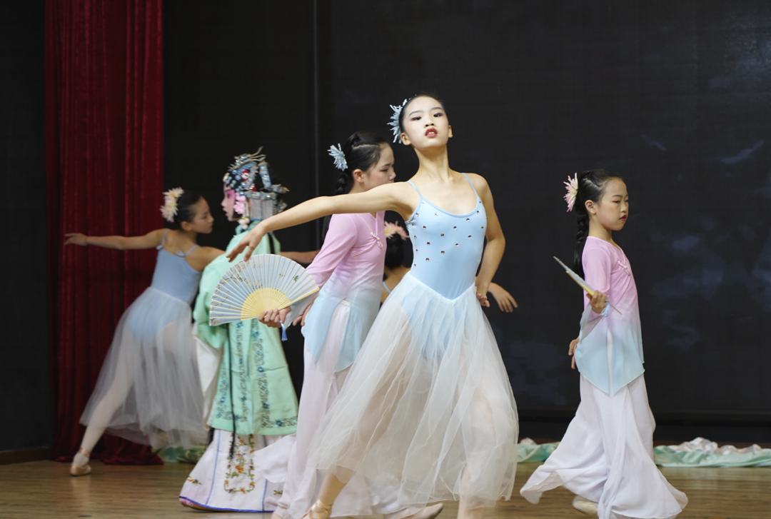 格鲁伯15年教育新年庆典活动(图11) 图片