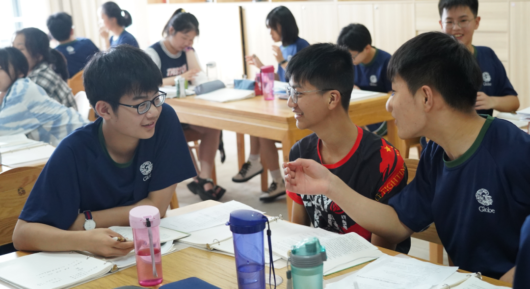 2021年林待秋梧桐湖学校学院徽章创意设计赛参赛作品