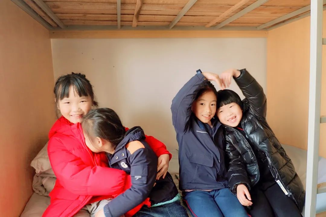 林待秋梧桐湖学校小学的寄宿日常(图42) 图片